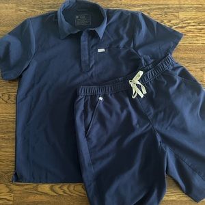 Men’s FIGS Scrubs Heather Navy Polo & Jogger